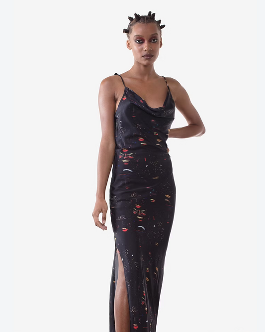 Queen Dress - Wekaforé x Daily Paper